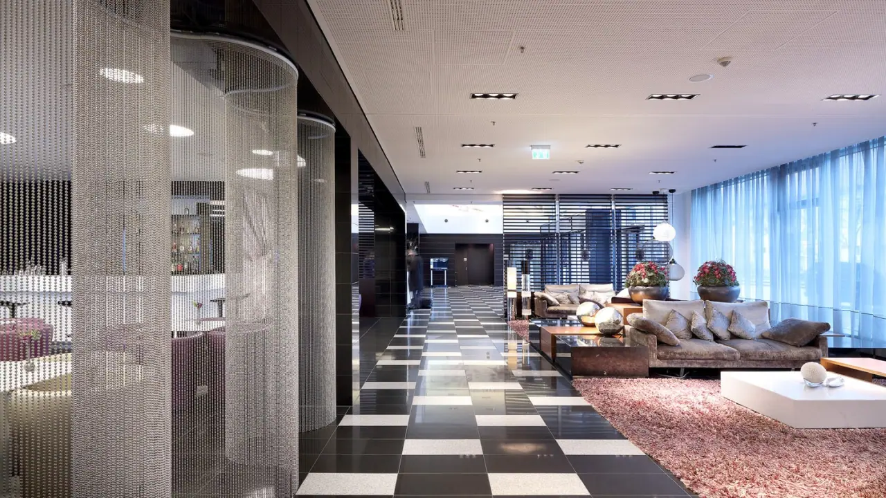 Eurostars Grand Central